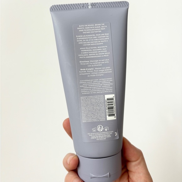 NWT Fenty Skin Buff Ryder Exfoliating Body Scrub - 6 oz - retails for 34 - Picture 5 of 8